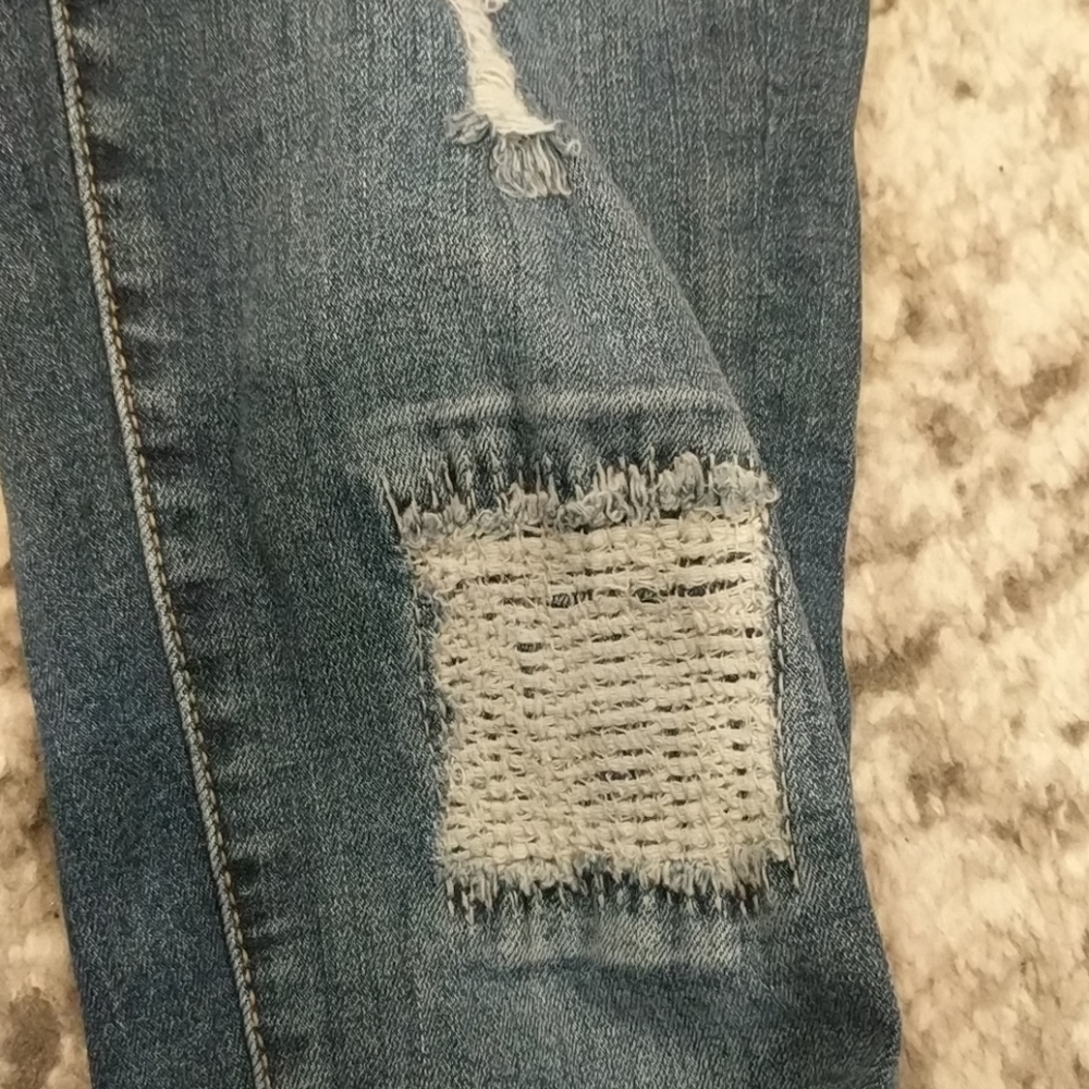 Garage ripped jeans w/ plaid patching - Picture 5 of 7
